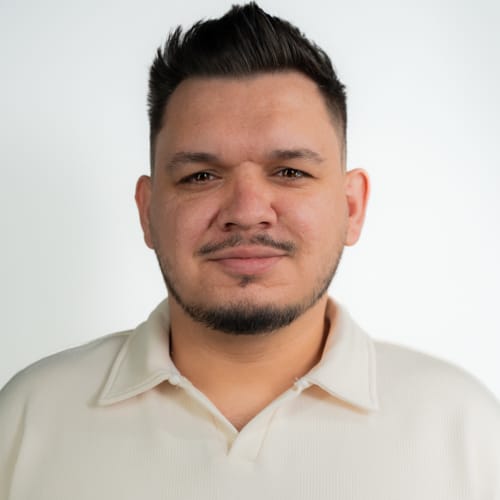 Marius Sandor | Building Administrator